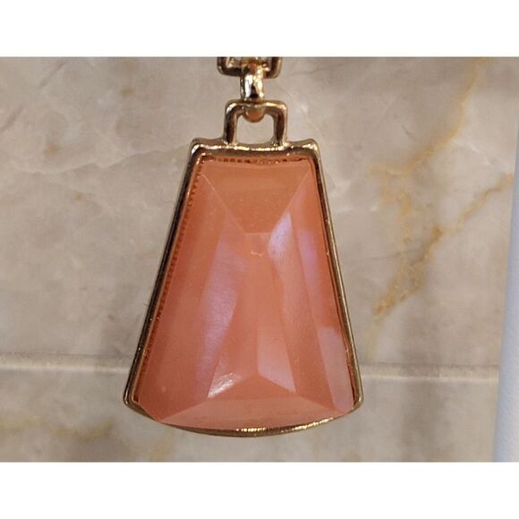 Vintage Woman's Pierced Earrings Push Pin Coral Stone Gold Tone Metal 2" drop - Picture 5 of 14